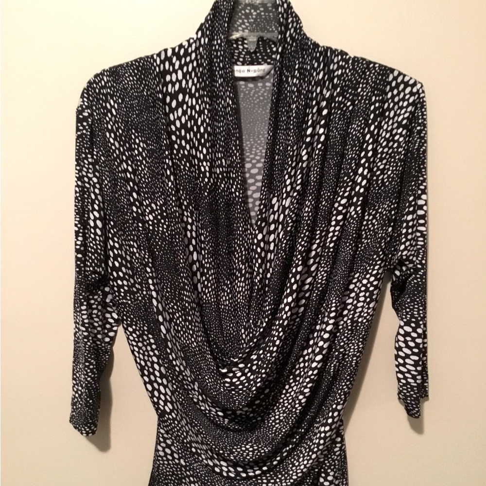 Bianca Nygard Black and White Cowl Top - Size 6
